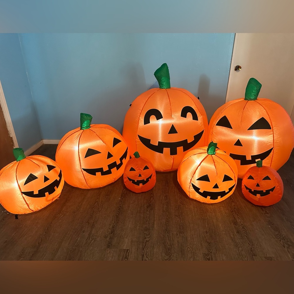 Halloween Inflatable Pumpkin Decor - Picture 3 of 3